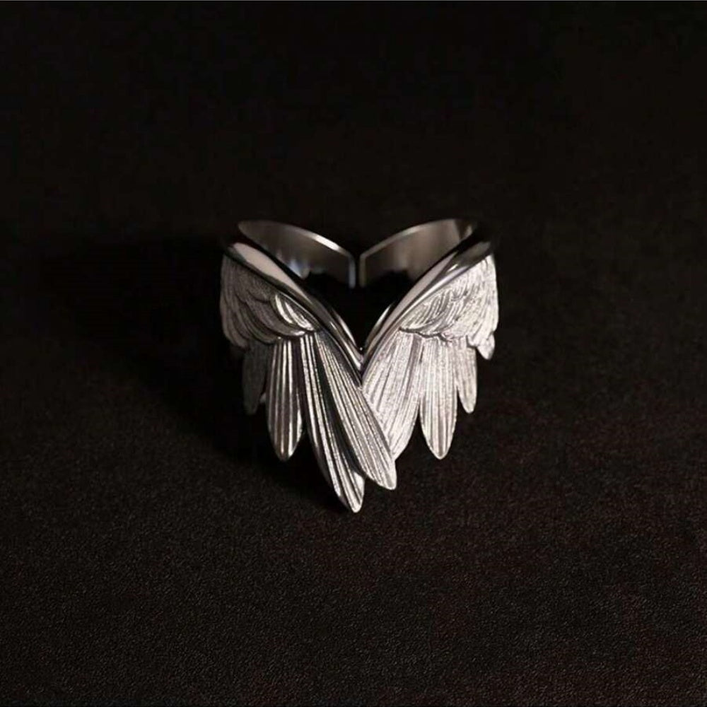 MOTH RING