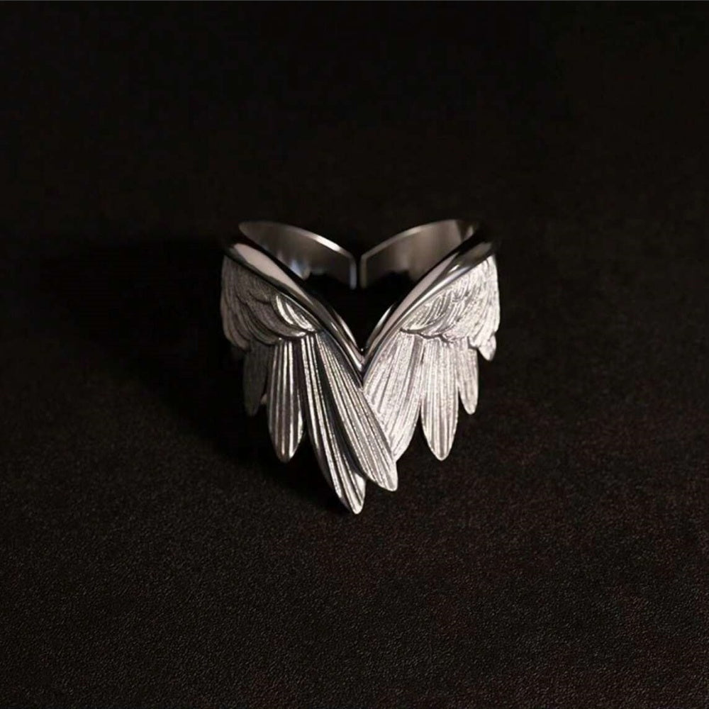 MOTH RING