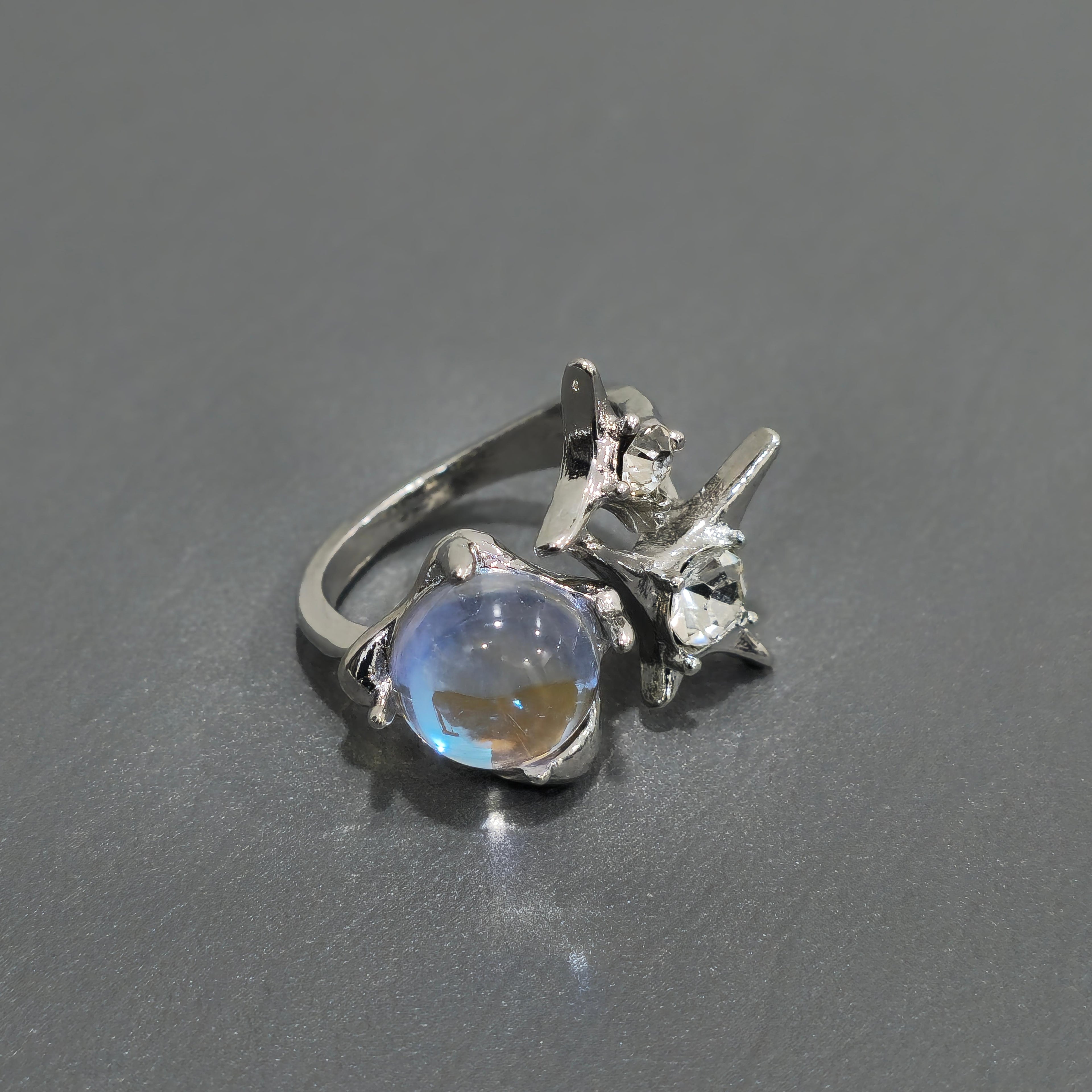 Eight-Pointed Star Moonlight Ring